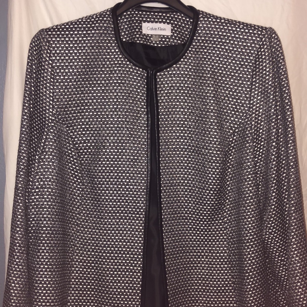 Brand New Calvin Klein open front jacket with hook & eye top closure! - Picture 5 of 6